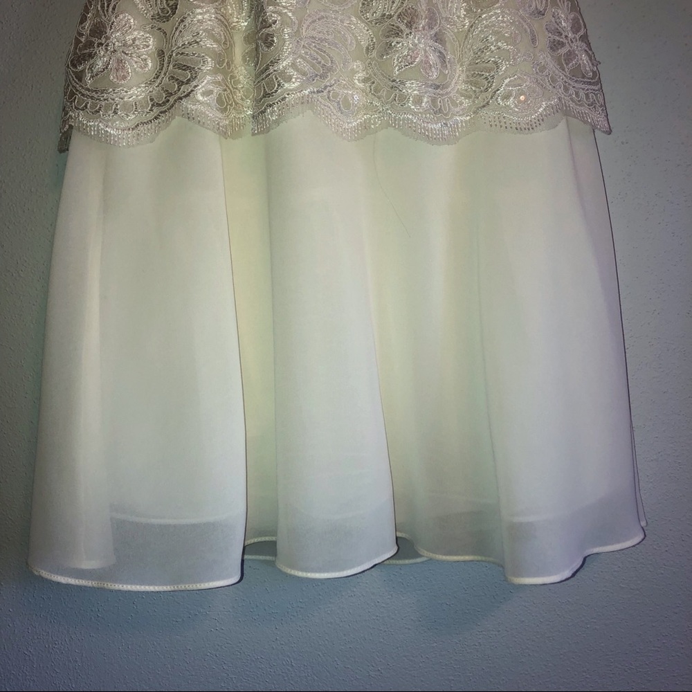 Minuet ivory lace chiffon formal dress Medium New - Picture 4 of 8